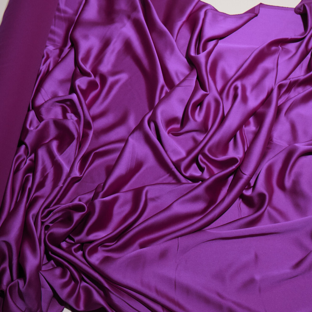 Crep satin elastic Francesca Magenta