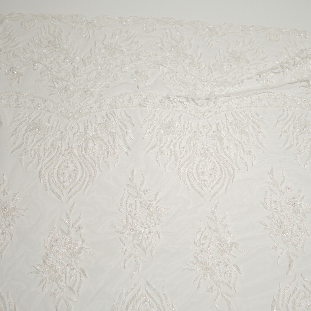 Dantelă fină ivoire pentru rochii de mireasă elegante și trene couture