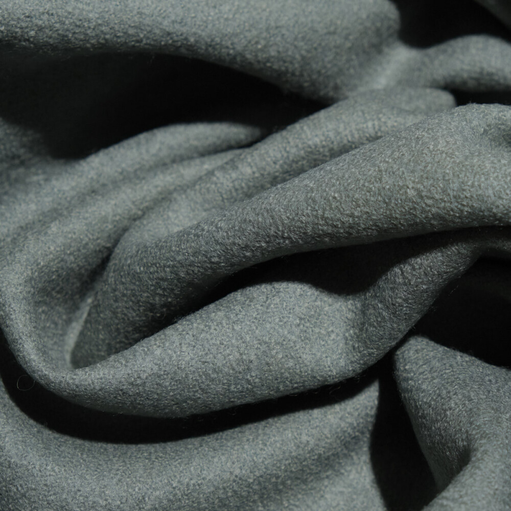 Lana Moessmer Gri Verzui