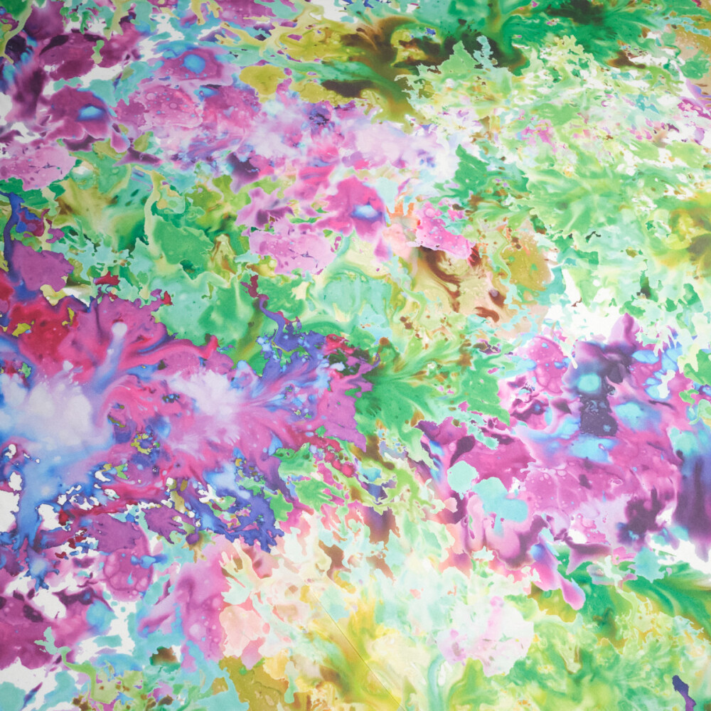 Matase imprimata digital cu motive abstracte