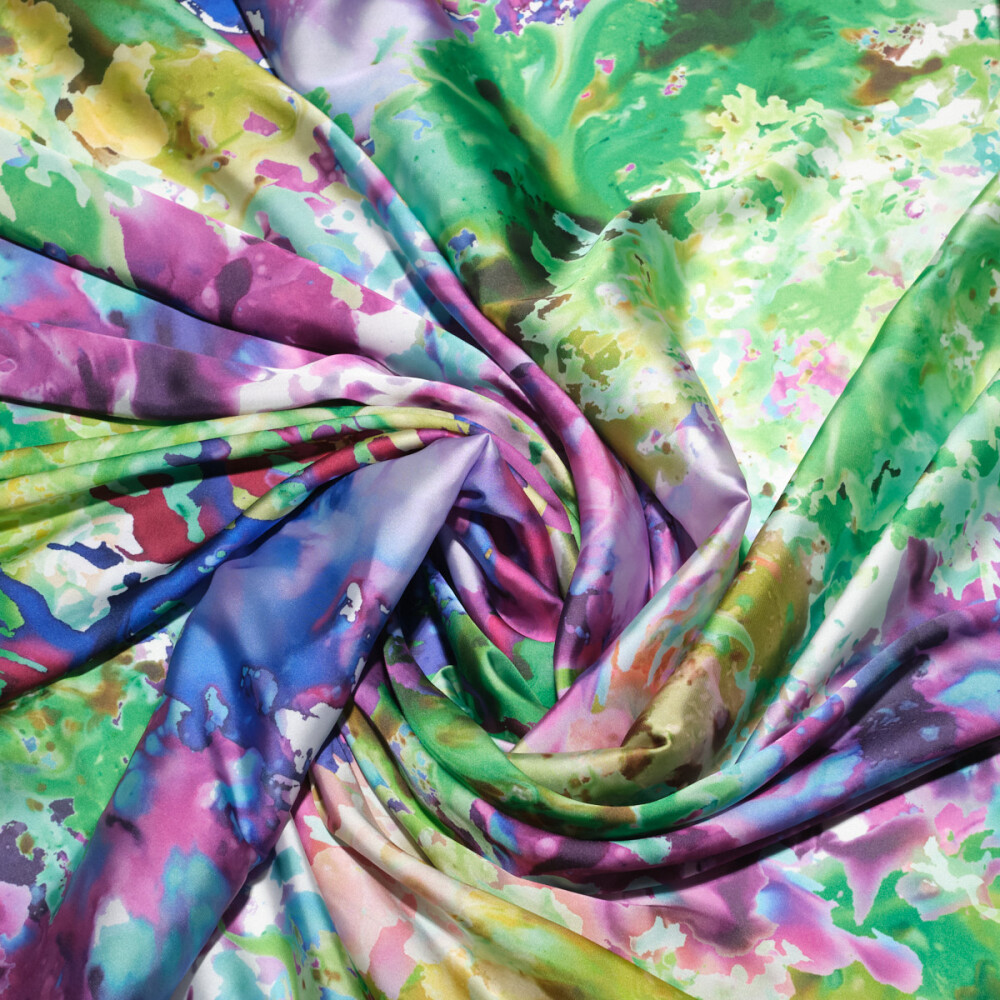 Matase imprimata digital cu motive abstracte