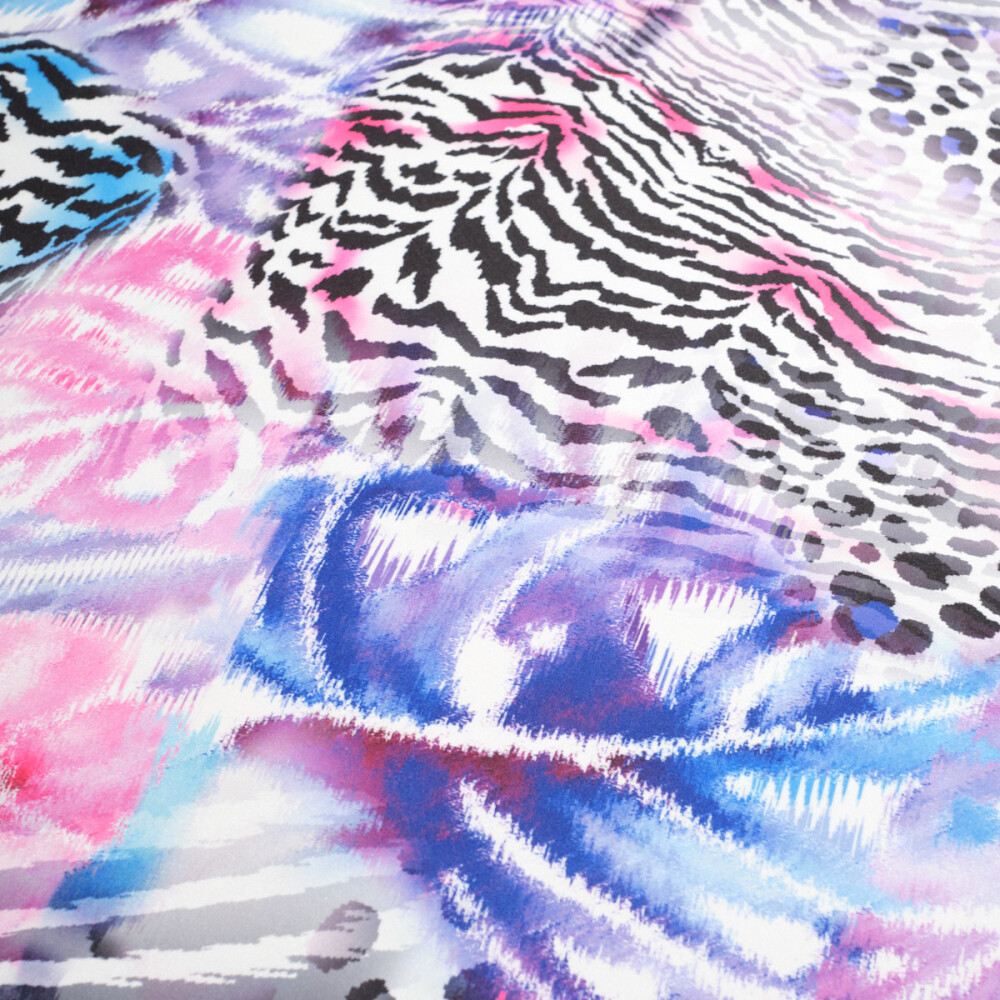 Matase imprimata digital cu motive abstracte