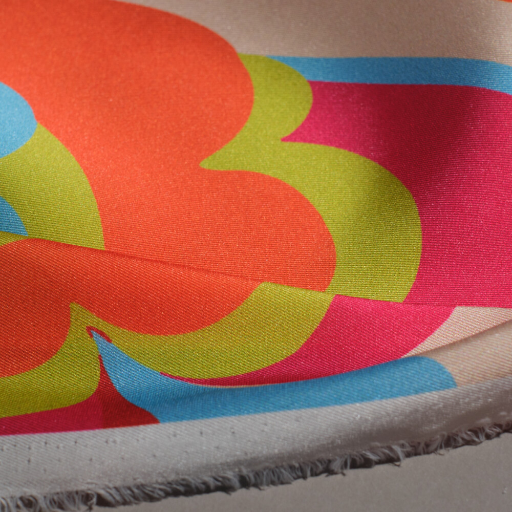 Matase sintetica imprimata digital cu motive abstracte in diferite culori