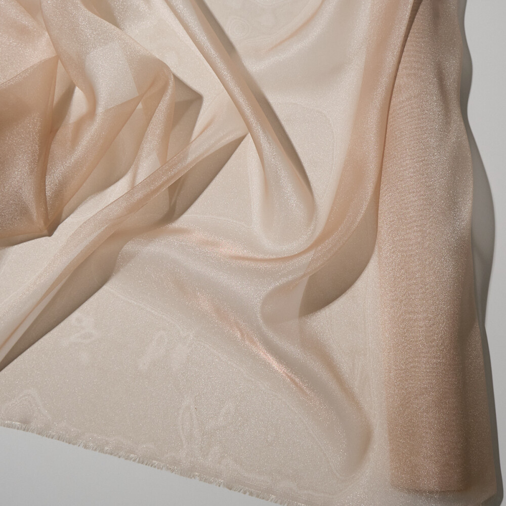 Organza cu aspect matasos in degrade