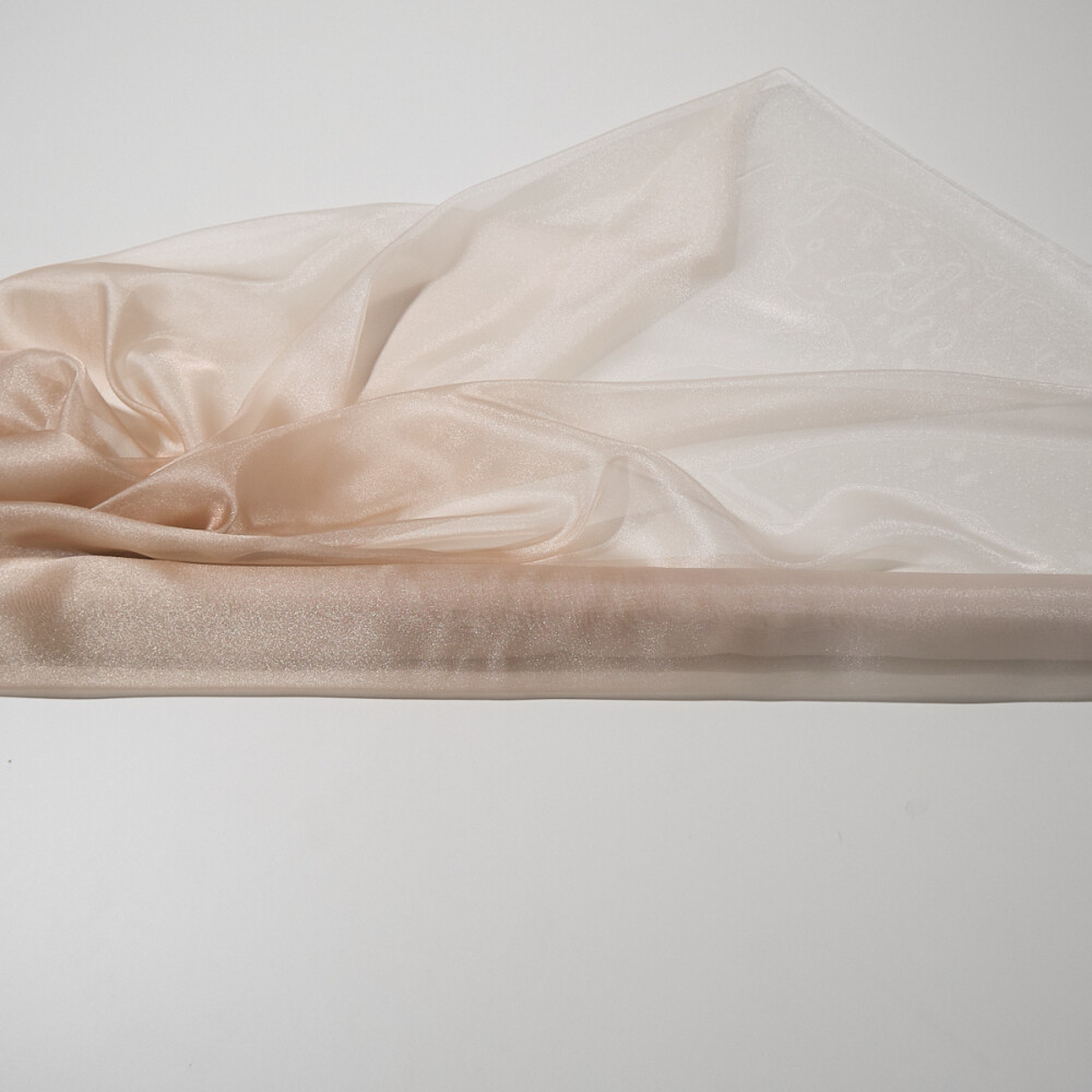 Organza cu aspect matasos in degrade