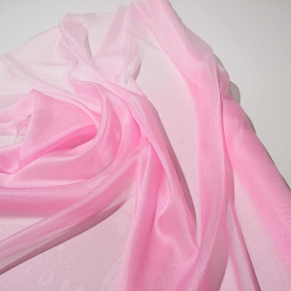 Organza cu aspect matasos in degrade