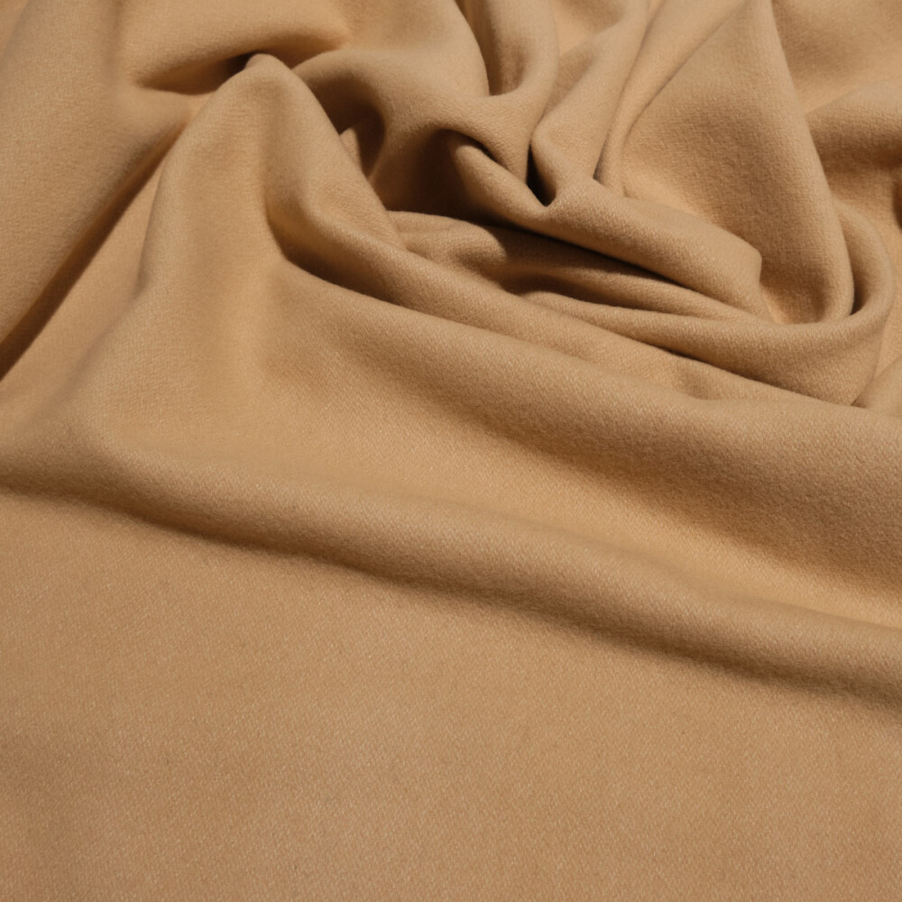 Stofa de lana Casha caramel - material gros, moale si elegant Stofa de lana Casha caramel - material gros, moale si elegant