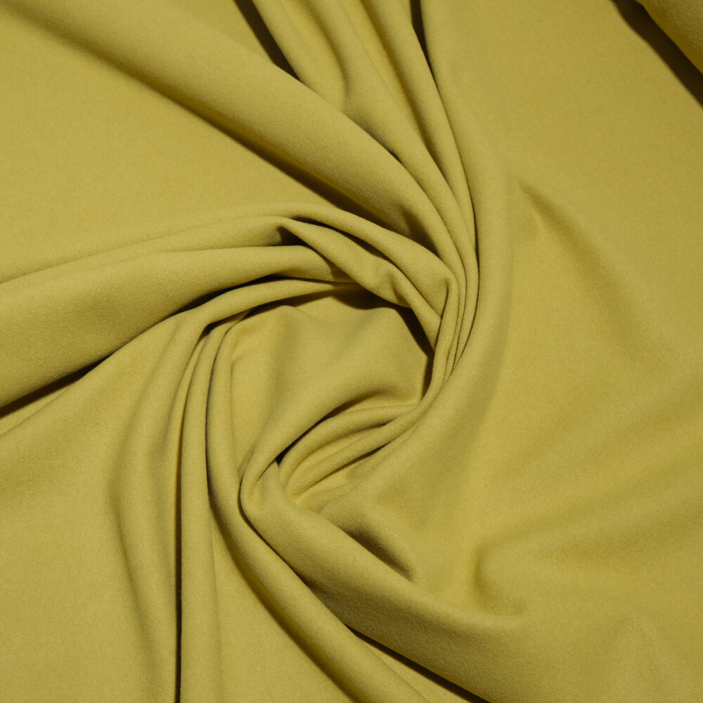 Stofa de lana Casha mustar - material gros, moale si elegant Stofa de lana Casha mustar - material gros, moale si elegant