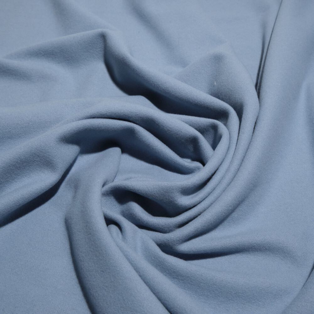 Stofa de lana Casha bleu - material gros, moale si elegant Stofa de lana Casha bleu - material gros, moale si elegant
