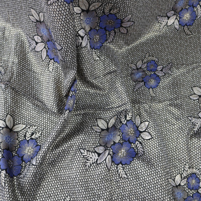 Jacquard metalic Ultraviolet Mirabela