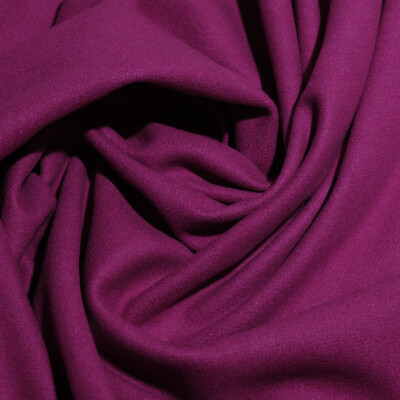Stofa de lana Casha Magenta - material gros, moale si elegant