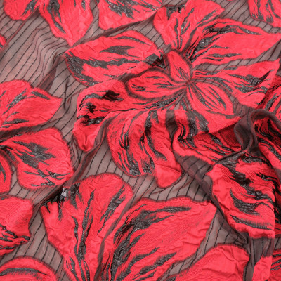 Jacquard cu flori si organza Rosu Negru