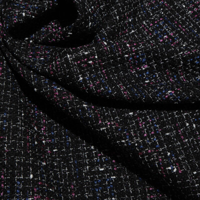 Stofa tweed negru cu insertii mov si albastre