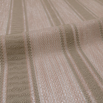 Jacquard in dungi cu fir metalic semi-transparent 