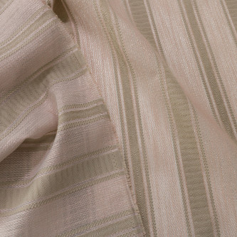 Jacquard in dungi cu fir metalic semi-transparent 