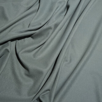 Lana Moessmer Gri Verzui