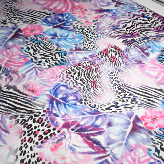 Matase imprimata digital cu motive abstracte