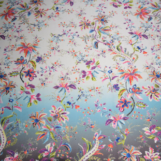 Matase imprimata digital cu motive abstracte florale cu bordura mov