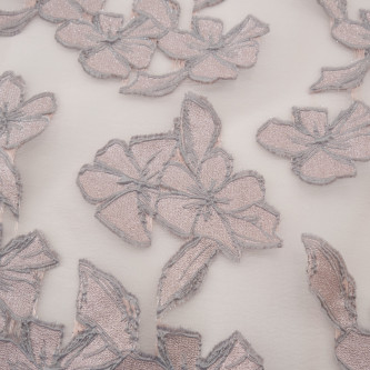 Jacquard cu flori si organza Roz Argintiu